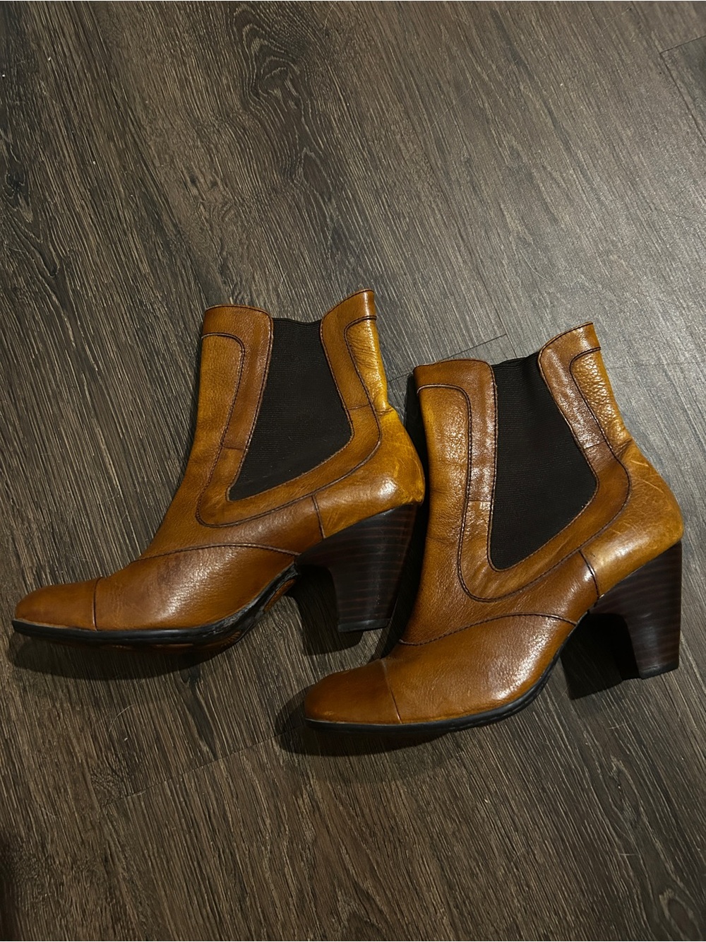Women’s Born Tan Leather Chelsea Booties with Block Heel